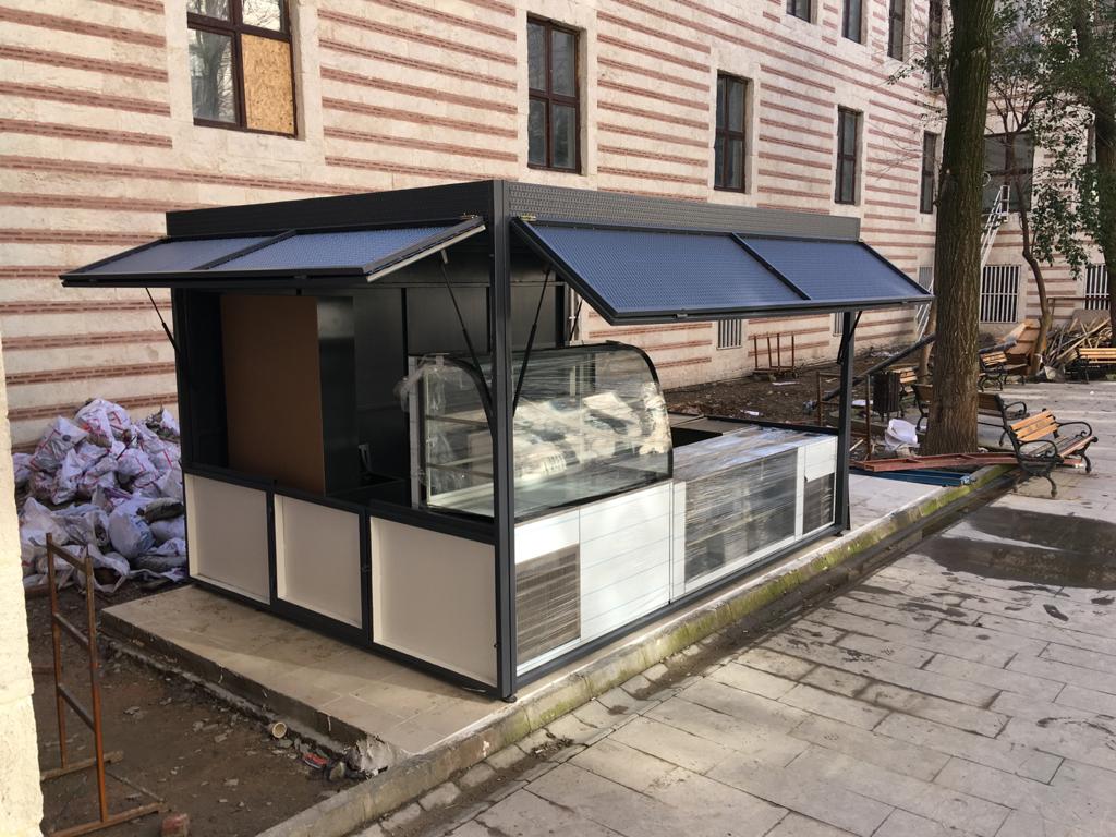 İSTANBUL ÜNİVERSİTESİ EDEBİYAT